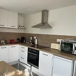 Rdc דירה